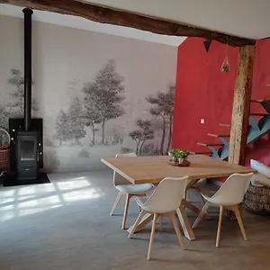  Hébergement de vacances Maison Au Calme Dans Un Petit Hameau